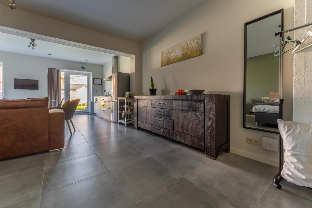 De Hoog Velden 11 Apartman NeerNeerpelt Kültér fotó