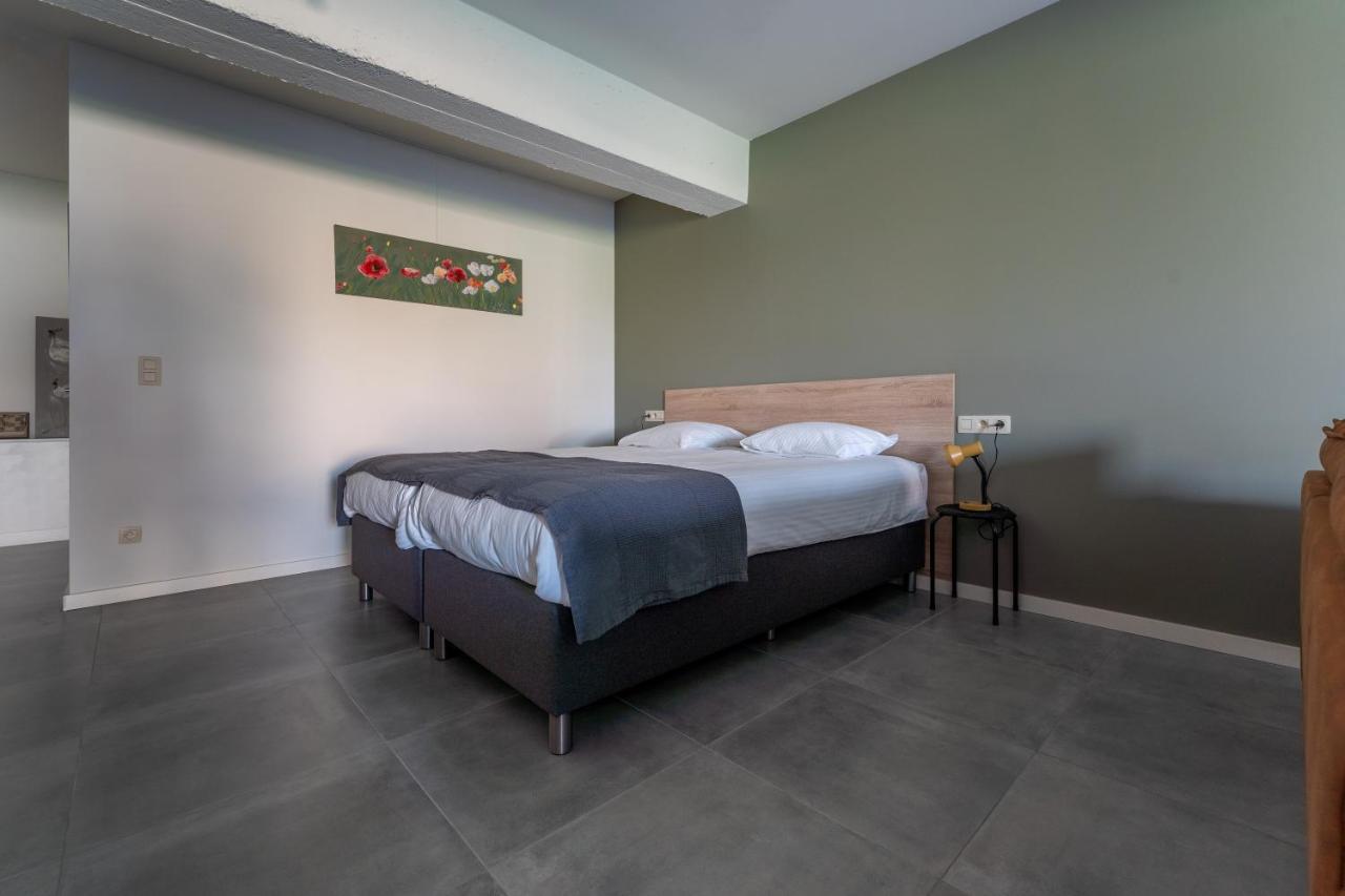 De Hoog Velden 11 Apartman NeerNeerpelt Kültér fotó